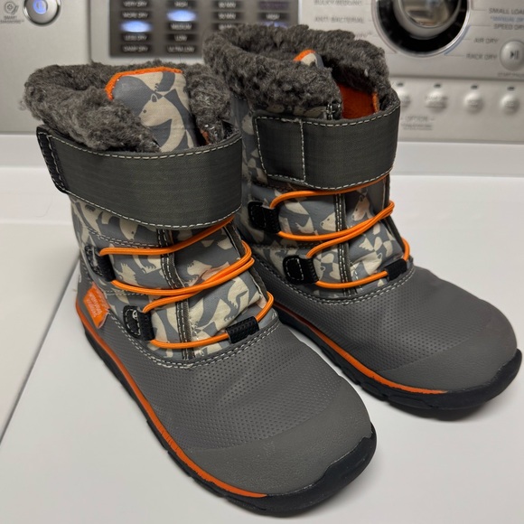 See Kai Run Insulated Waterproof SNOW boot size 11 (12) little kid - Picture 1 of 5